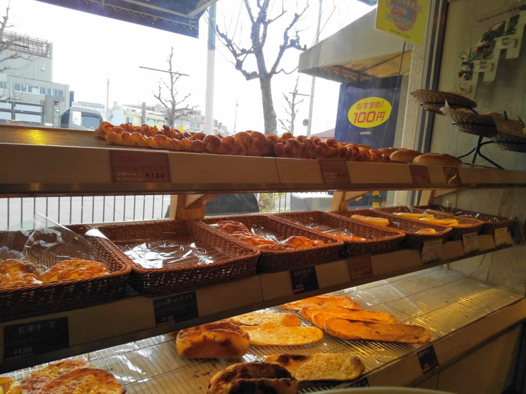 リトルストーン本店店内1
